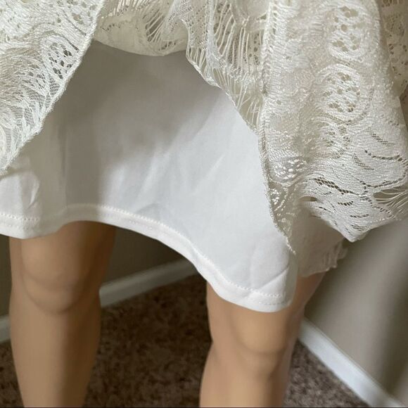 NWT J Gee Ivory Lace BoHo Off The Shoulder Dress Lined Size Small - Picture 6 of 13